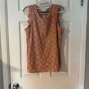 Elegant Lace Sleeveless Top - Pink